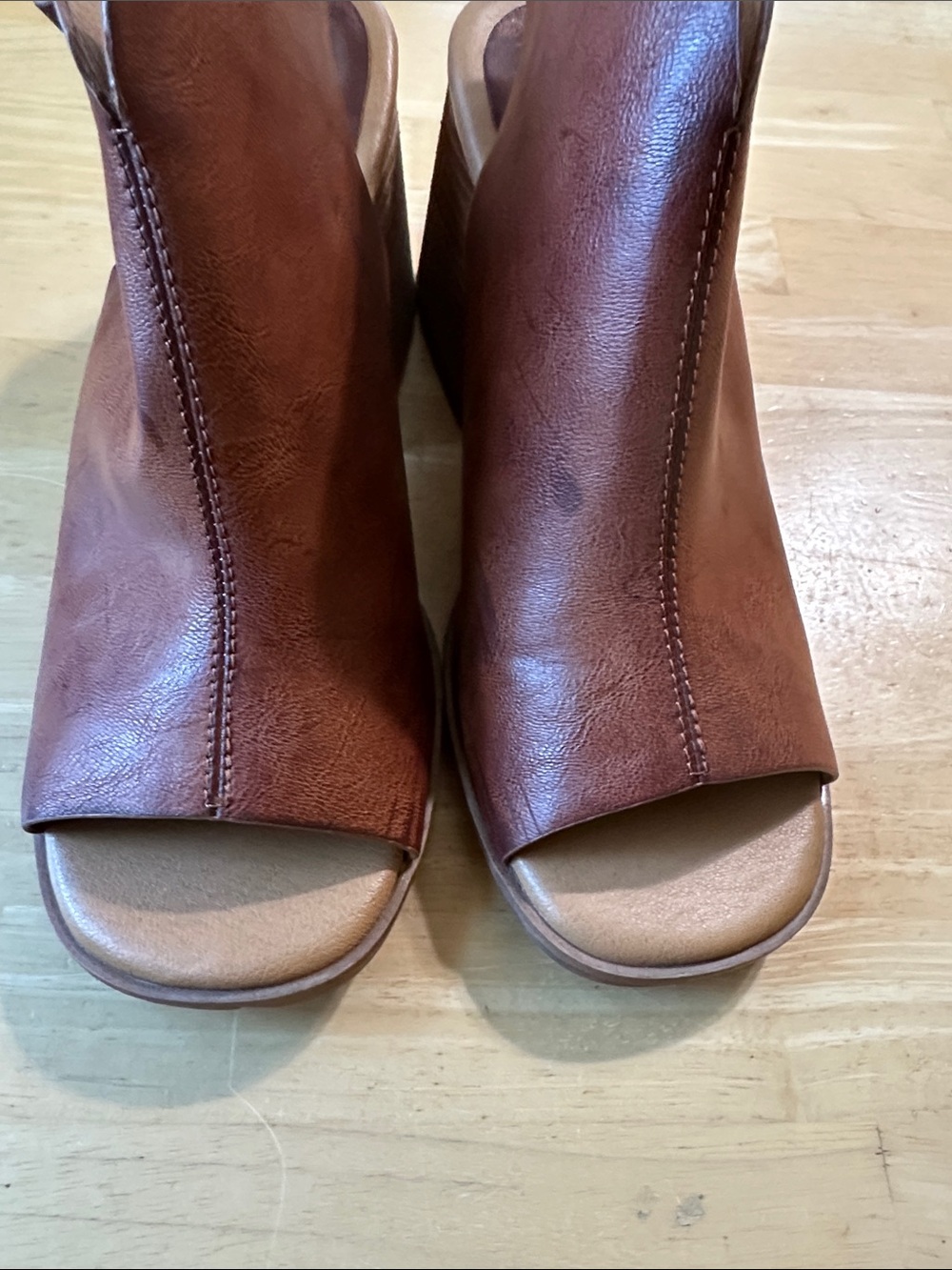 Korks Tan Brown Leather Peep-Toe Slingback Wedges - Picture 6 of 15